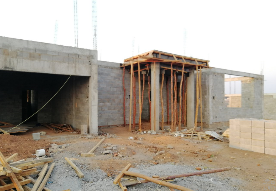 The first floor of villas